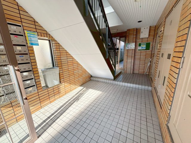 マンション常磐のロビー