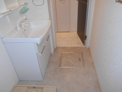 【洗面所】 | グリーンフォレスト Ⅱ | 洗面所 洗髪洗面化粧台あり