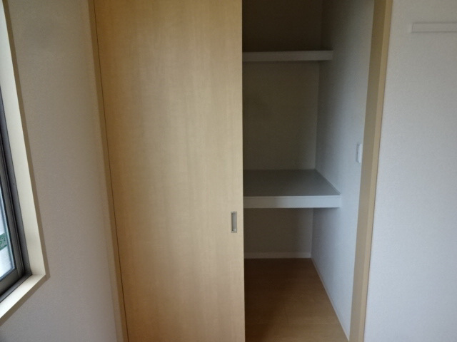 セントラヴィーヌ山手Ⅲの収納