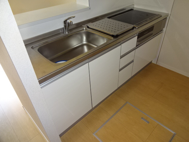セントラヴィーヌ山手Ⅲのキッチン