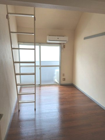 グレースＡの洋室