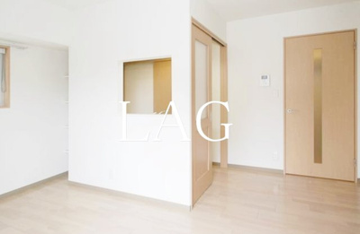 【居間・リビング】 | レジデンスみその | 洋室のお部屋です。