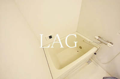 【浴室】 | レジデンスみその | お風呂です。