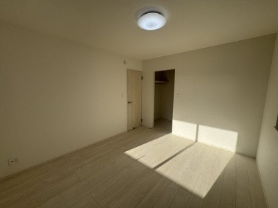 【洋室】 | 南城市知念久手堅（全4棟）A号棟 | A号棟　洋室7帖＋WIC付き♪