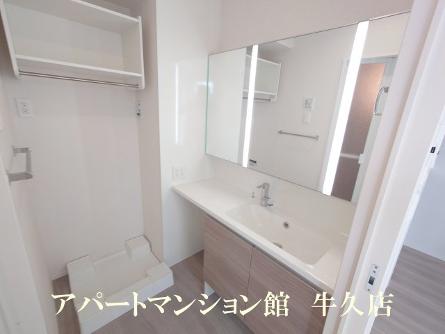 セレウィータ栄町の独立洗面台|※イメージです