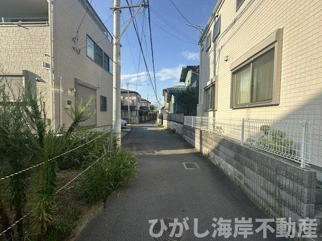 茅ヶ崎市矢畑　売地の前面道路含む現地写真|現地外観