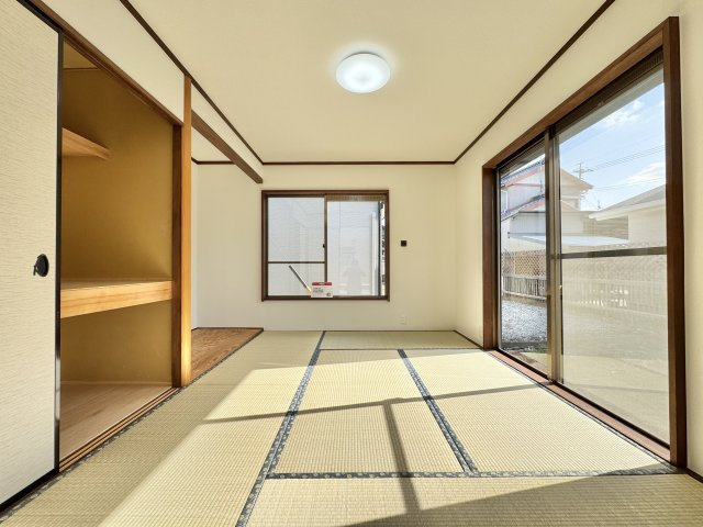 浜名区東美園の和室|LDKとつながる和室は、家族のくつろぎ空間としても客間としても活躍します。