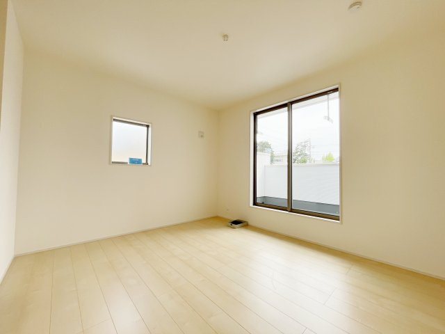 新築戸建・新築建売　大泉町第6仙石　南小学校・南中学校の玄関|同社施工例