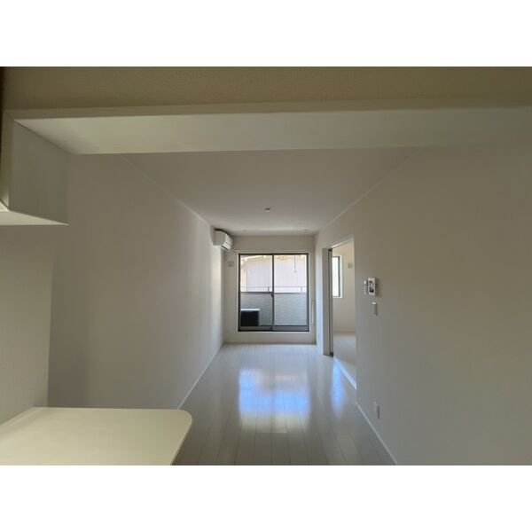 TRANCE WAYの居間・リビング