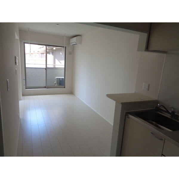 TRANCE WAYの居間・リビング