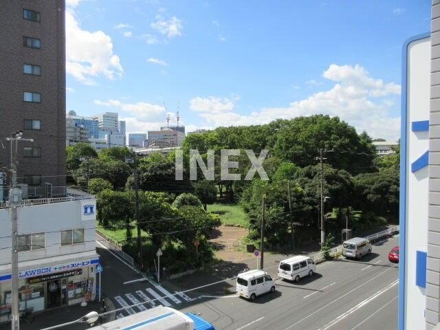 横浜市神奈川区栄町の賃貸マンションの展望