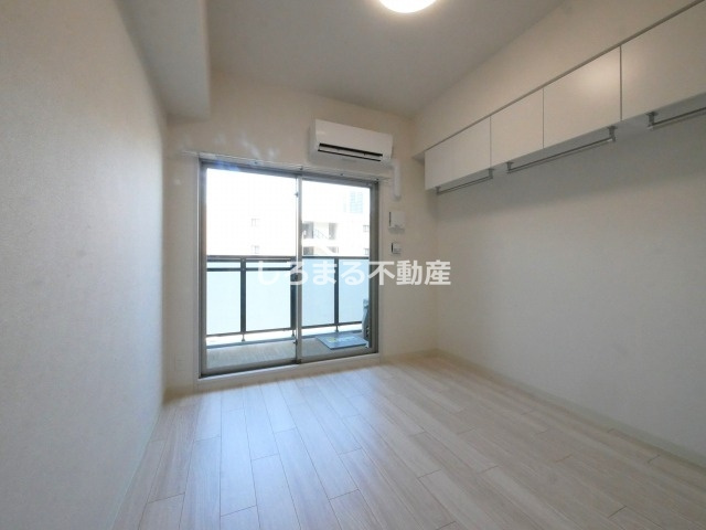 プレサンス桜川グロワールの居間・リビング