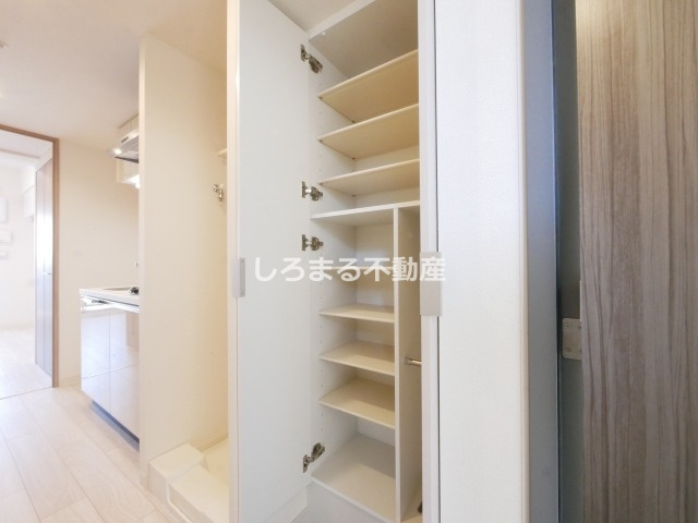 プレサンス桜川グロワールの収納