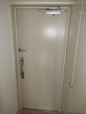 【玄関】 | カスタリア新宿御苑