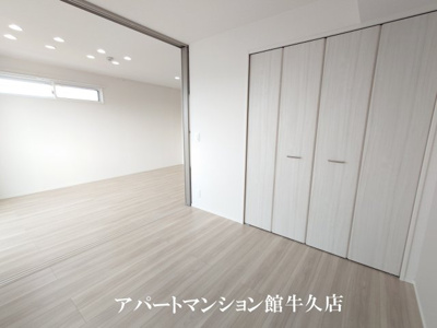 【洋室】 | セレウィータ栄町