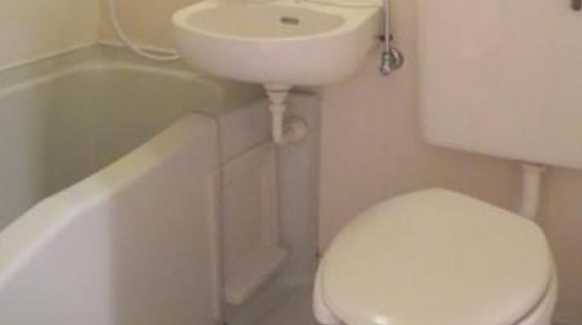 ナカノシオン駒沢　駅徒歩２分　礼金０　学生さんオススメの浴室