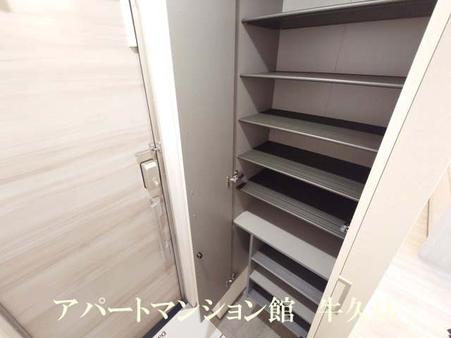セレウィータ栄町の収納