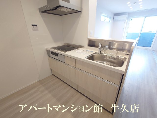 セレウィータ栄町のキッチン