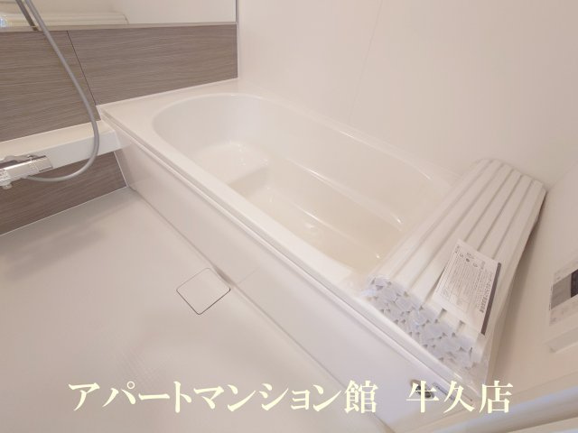 セレウィータ栄町の浴室