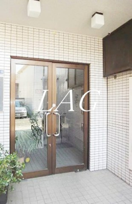 【エントランス】 | シャトレ・ピース | エントランスです。