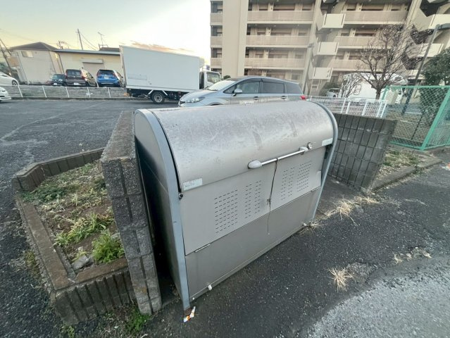 フロイディハイツのその他共用部分|敷地内ゴミ置き場あり