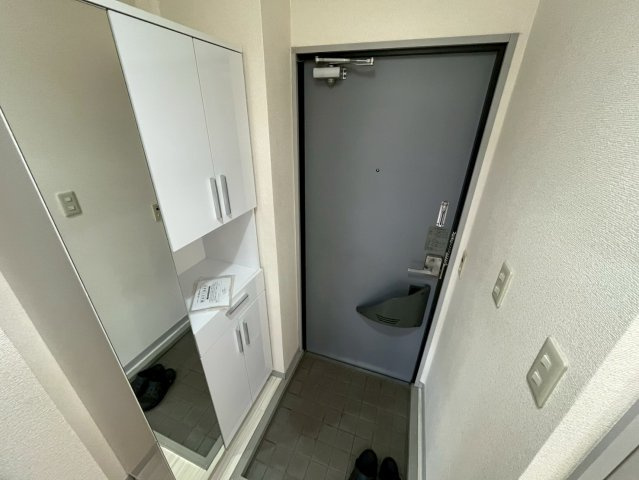 フロイディハイツの玄関
