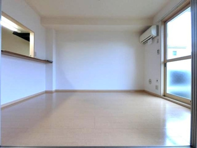 【居間・リビング】 | プランドール陽東 Ａ | ＬＤＫ