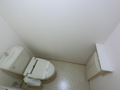 【トイレ】 | プランドール陽東 Ａ | 温水洗浄暖房便座のトイレ