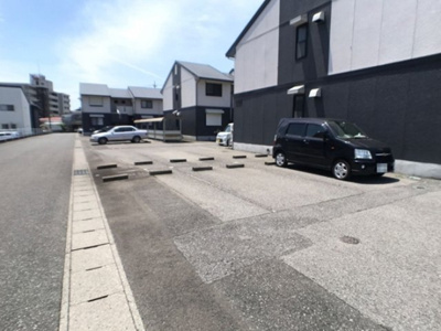 【駐車場】 | セジュールＵＥＳＡＷＡ Ｃ | 駐車場