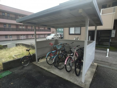 【その他共用部分】 | セジュールＵＥＳＡＷＡ Ｃ | 駐輪場
