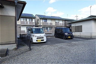 【駐車場】 | 小松貸家 | 駐車場