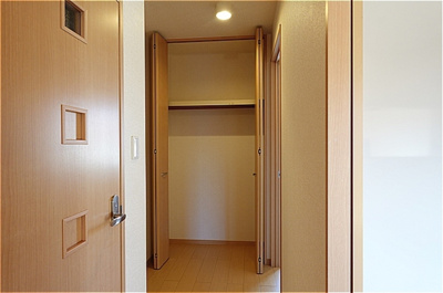 【収納】 | ルピナス コート Ｃ | 廊下・クローゼット