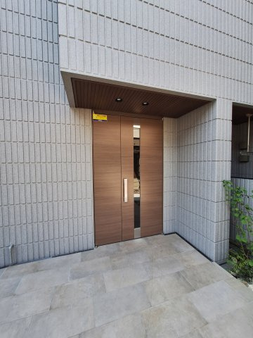 セゾンフォレスト上石神井のエントランス