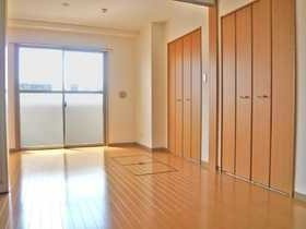 リベア東神田の居間・リビング