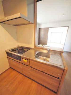 【キッチン】 | プレミアージュ緑ヶ丘Ⅱ | 現況優先となります。現地にて間取り・仕様等をお確かめ下さい。