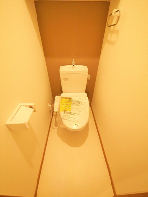 【トイレ】 | プレミアージュ緑ヶ丘Ⅱ | ゆったりとした空間のトイレです