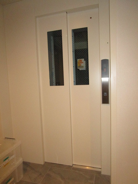 リヴェール奥戸のその他共用部分|★エレベーター★