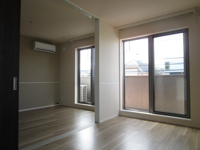 リヴェール奥戸の居間・リビング|★リビングダイニング★