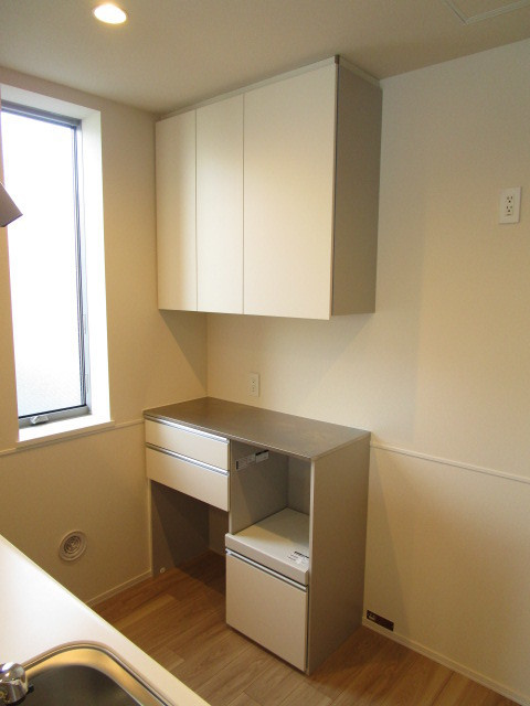 リヴェール奥戸の設備|★備付食器棚★