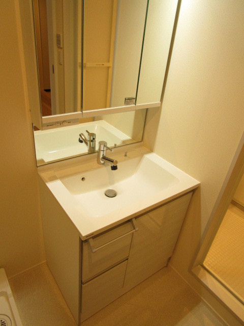 リヴェール奥戸の洗面所|★シャンプードレッサー★