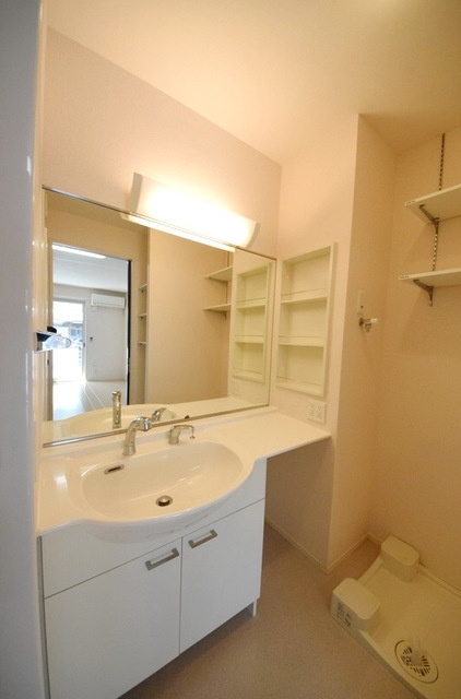 サンロイヤルの洗面所