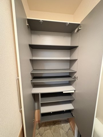 グランメールⅡの収納|※反転タイプ