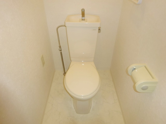 プリムローズ逆瀬川のトイレ