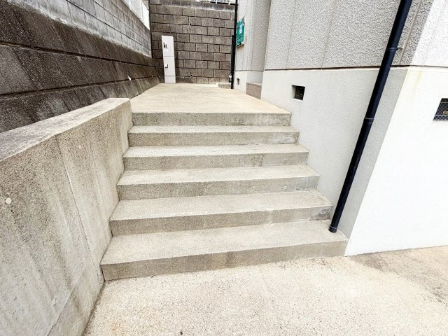 セジュール狩場のエントランス