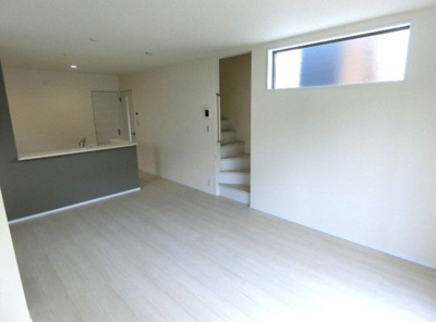 【居間・リビング】 | 野多目6丁目新築貸家