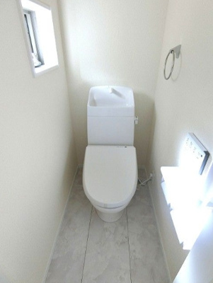 【トイレ】 | 野多目6丁目新築貸家