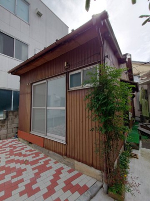 【庭】 | 竹本貸家