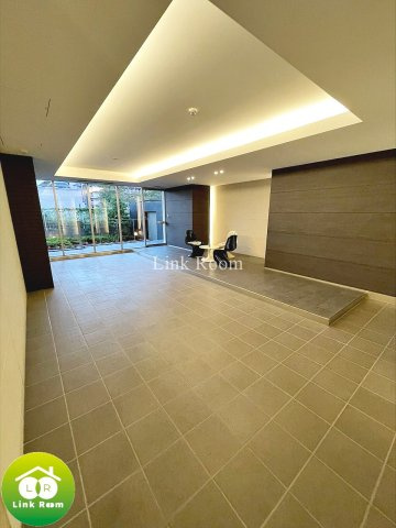 ロイズスクエア東陽町のロビー