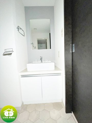 ロイズスクエア東陽町の洗面所