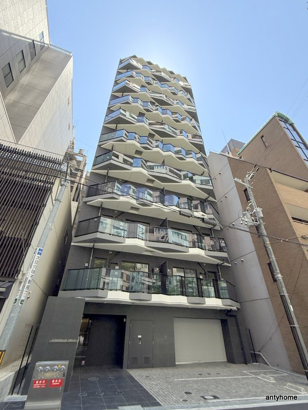 コンフォリア・リヴ谷町四丁目 仲介手数料無料の外観